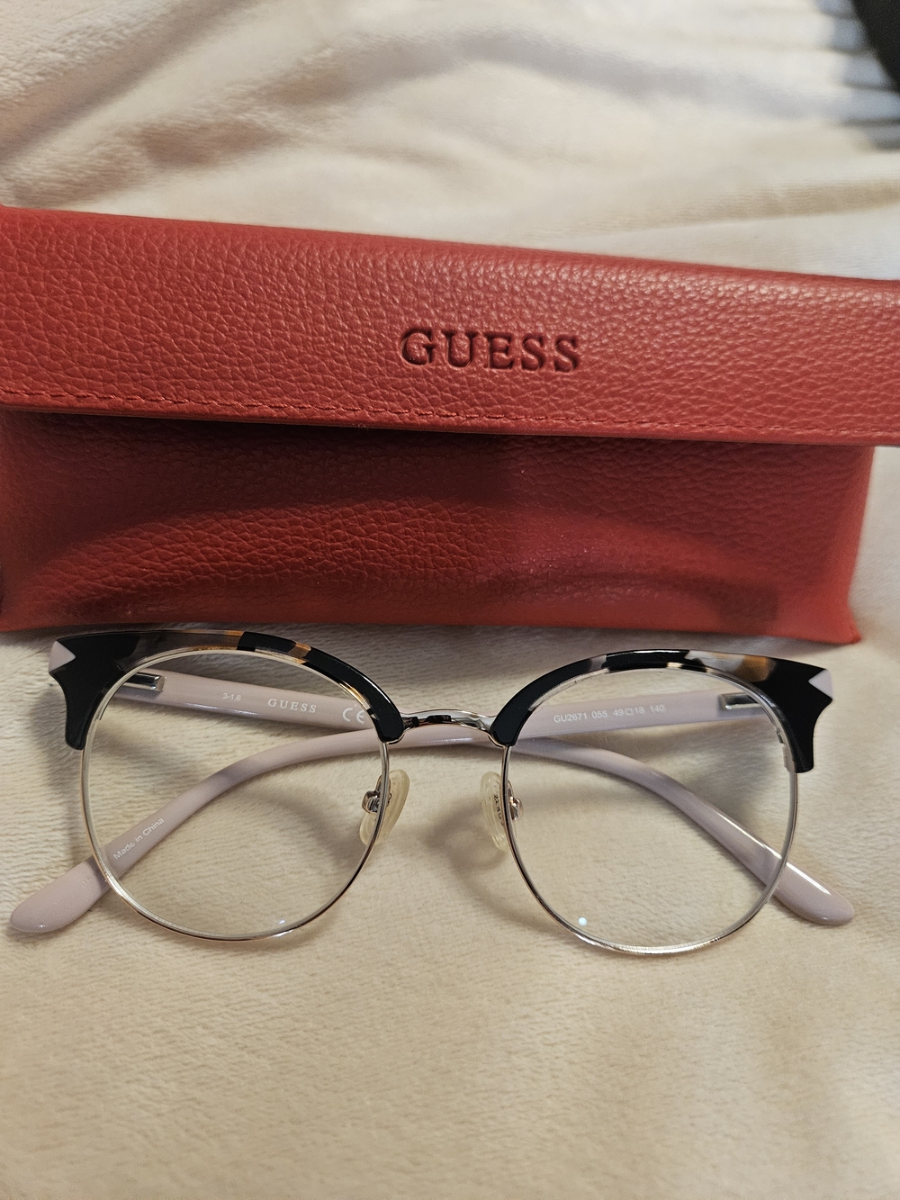 GUESS Black & Pink Cat-Eye Optical Glasses with Red Case